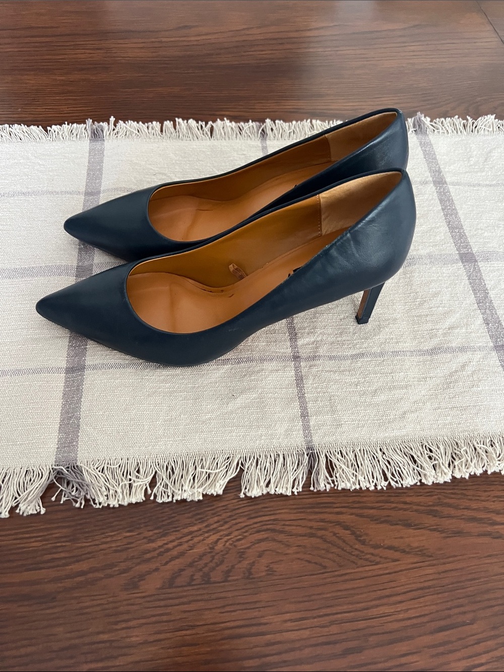 Zara Navy Pointed Toe Leather Pumps - Picture 6 of 14